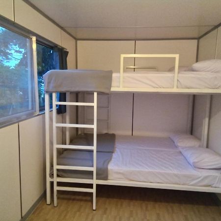 Hotel Bukit Pinus Tegalharendong ภายนอก รูปภาพ